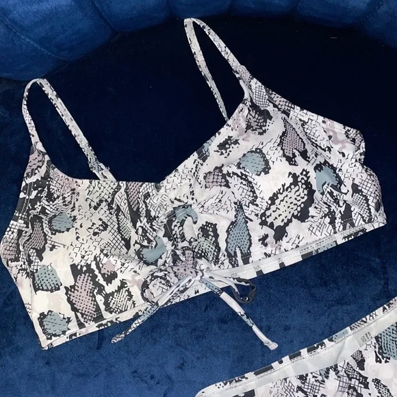 Snakeskin Bikini in size small - Picture 2 of 7